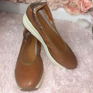 SAYDO LEATHER PLATFORM WEDGE PUMPS